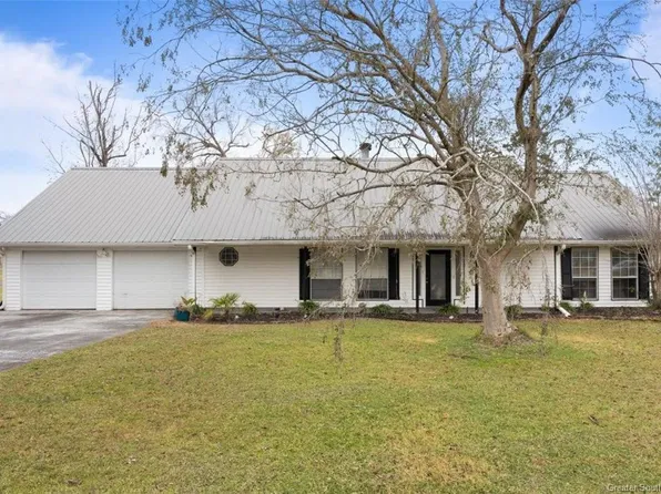 606 Hardwood Dr, Lake Charles, LA 70611