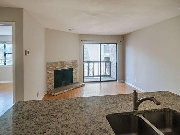 5th image of 8888 Tallwood Dr APT 1208