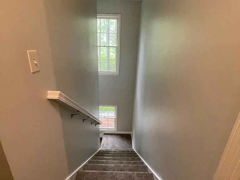3801 Oxford Way E — Photo 40