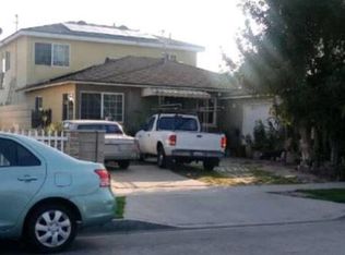 430 E 238th Pl, Carson, CA 90745