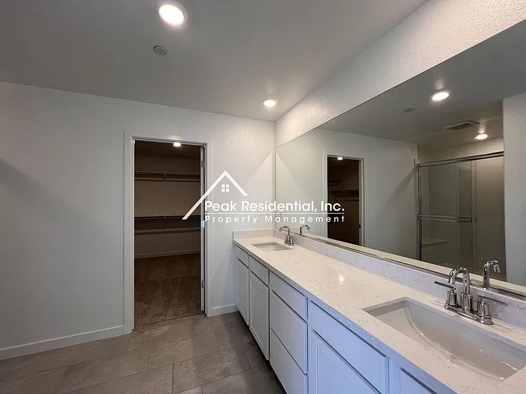 12632 Hereford Ave — Photo 27