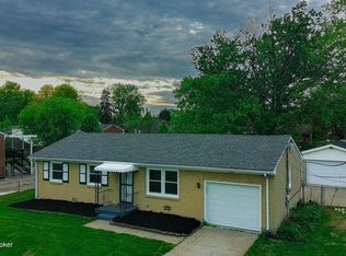 11214 Deering Rd, Louisville, KY