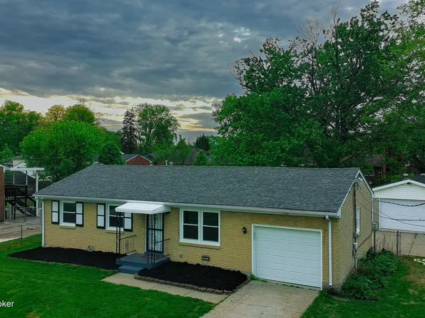 11214 Deering Rd, Louisville, KY 40272