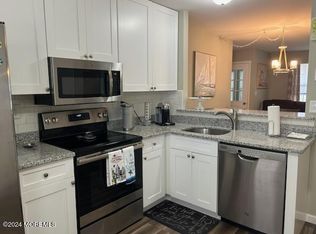 24A Edinburgh Ln, Manchester, NJ 08759