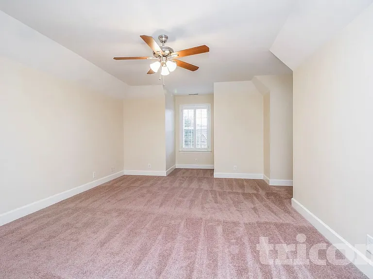 3010 Bonaventure Ct — Photo 9