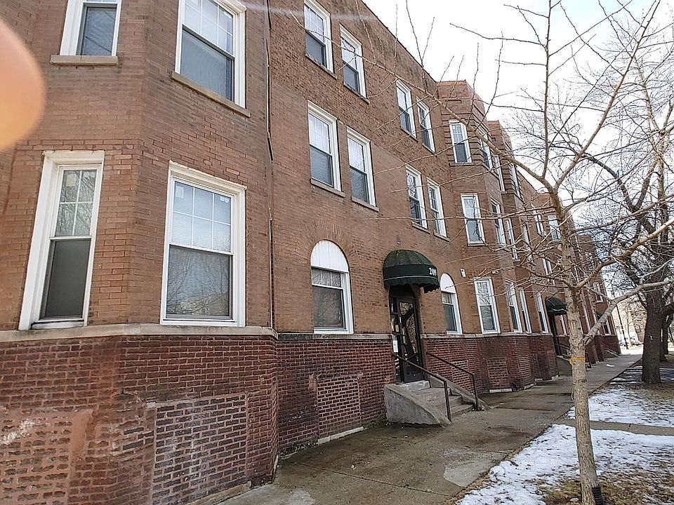 1st image of 209 E 42nd St #3W