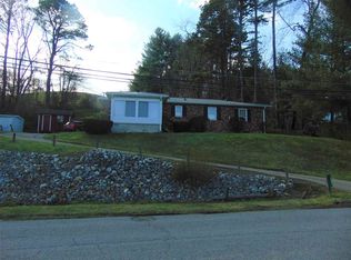 259 S Hord St, Grayson, KY 41143