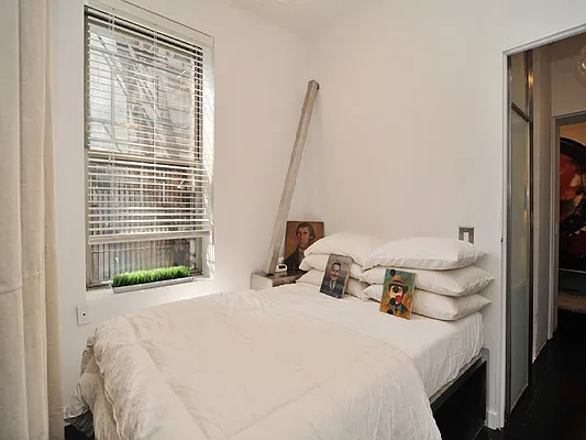 Sold by Sotheby's International Realty | media 13