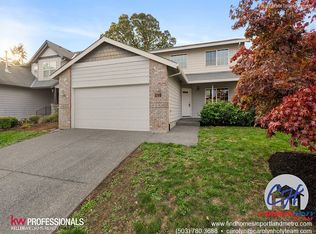 190 SW Namitz Ct, Dundee, OR 97115