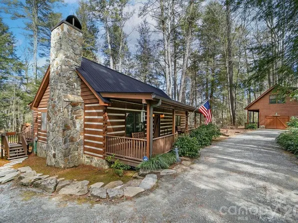 380 Cedar Ln, Brevard, NC 28712