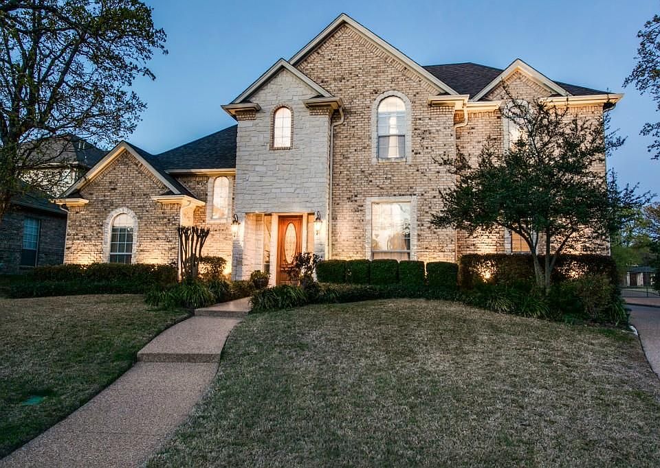 1st image of 704 Glen Abbey Dr