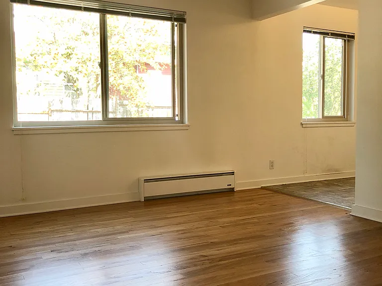 4203-4205 Evanston Ave N #105 — Photo 4