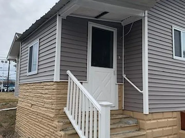 1057 S Delsea Dr, Vineland, NJ 08360