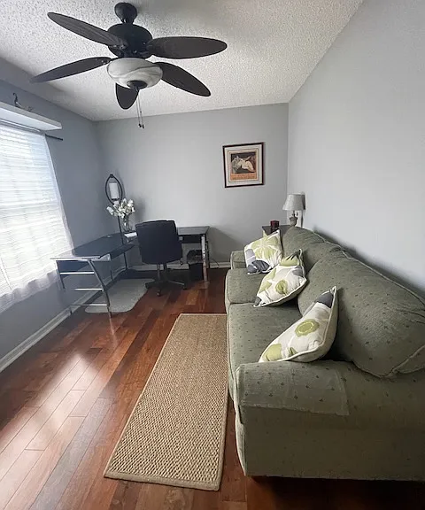 2305 Judson St — Photo 12