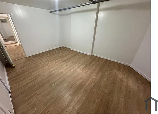 2312 Hughes Ave #BASEMENT — Photo 7