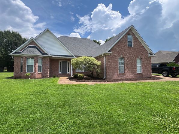 108 Stonecreek Ln