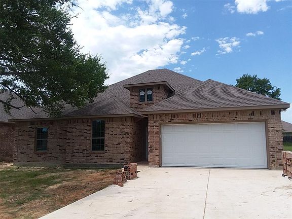 2nd image of 307 Port Dr
