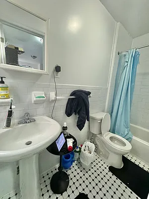 Rented by Corcoran | media 6