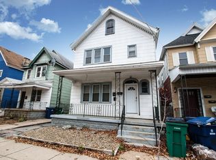 28 York St, Buffalo, NY 14213
