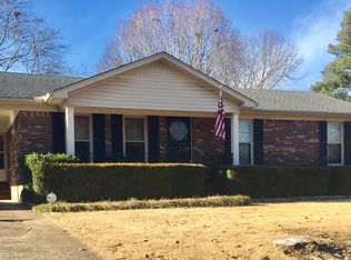 2857 Old Medina Rd, Jackson, TN 38305