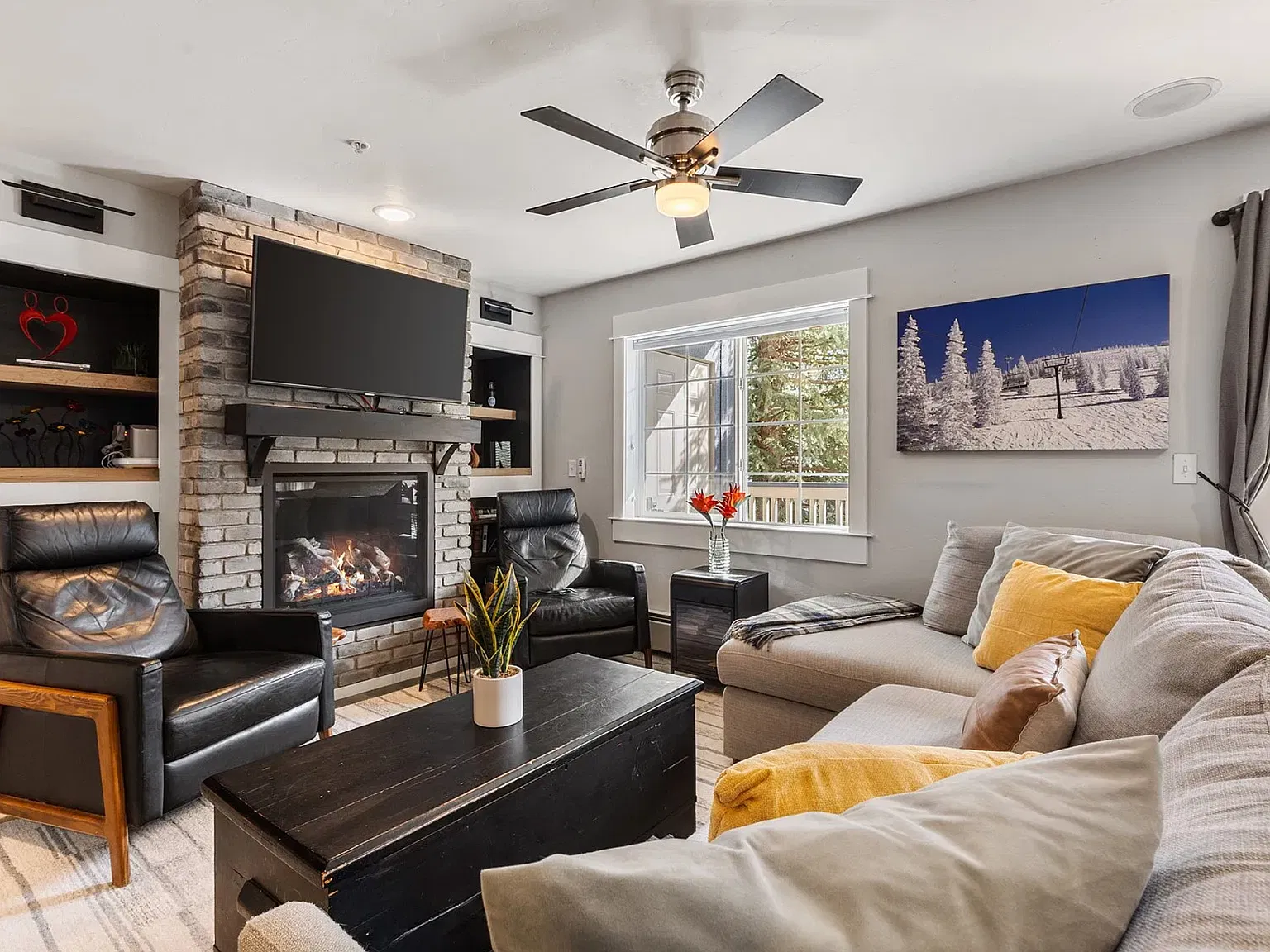 2 bed, 1146 sqft, $3,500 — Photo 2