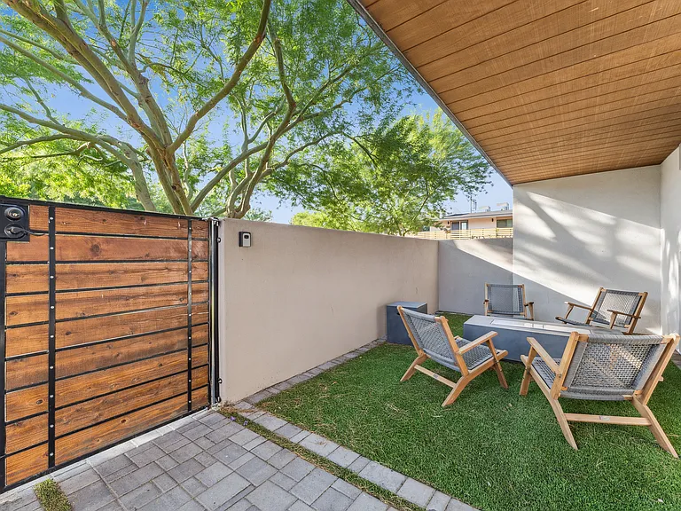 Quays at Encanto — Photo 12