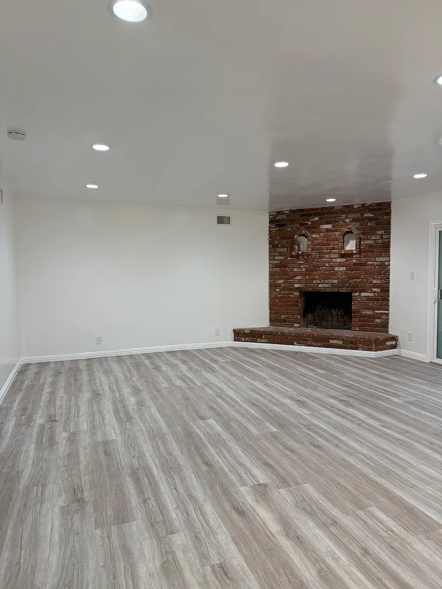 Building Photo - 12747 Vose St