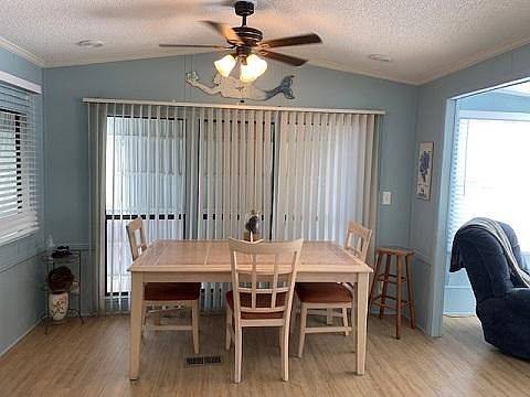 3rd image of 951 Nettles Blvd #951