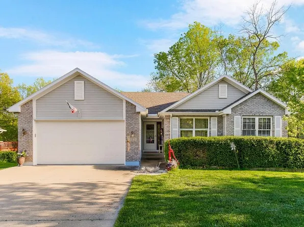 1314 Hamilton St, Pleasant Hill, MO 64080