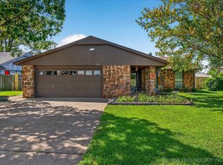 309 N Spruce Ave, Bartlesville, OK 74006