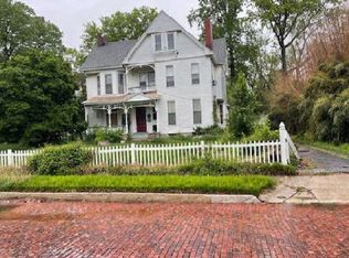 810 Grove St, Alton, IL 62002