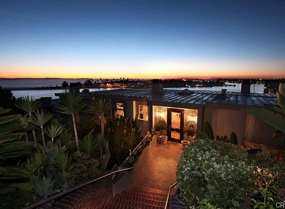 2nd image of 2741 Ocean Blvd