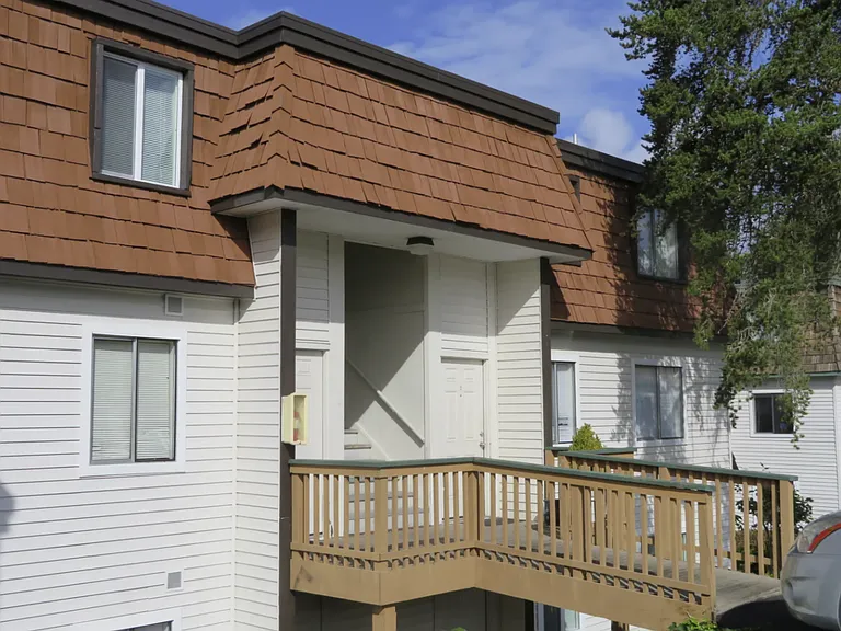 Woodland Greens Apartments — Photo 18