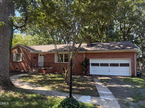 2727 Catherine Dr, Burlington, NC 27215