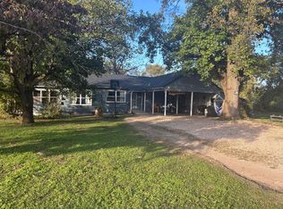 203 N Hickory Street, Monett, MO 65708