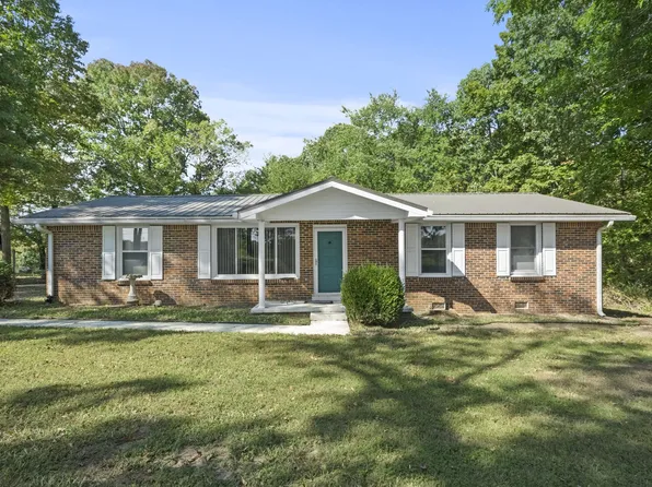 1104 White Bluff Rd, White Bluff, TN 37187