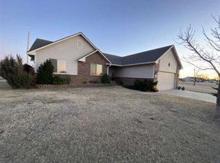 115 W Garfield Ave, Greensburg, KS 67054