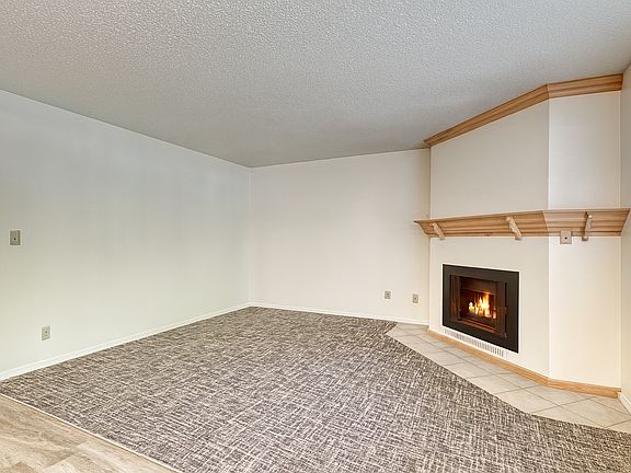 5th image of 3713 S Gekeler Ln APT 24