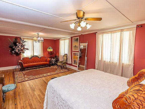 Bedroom Suite