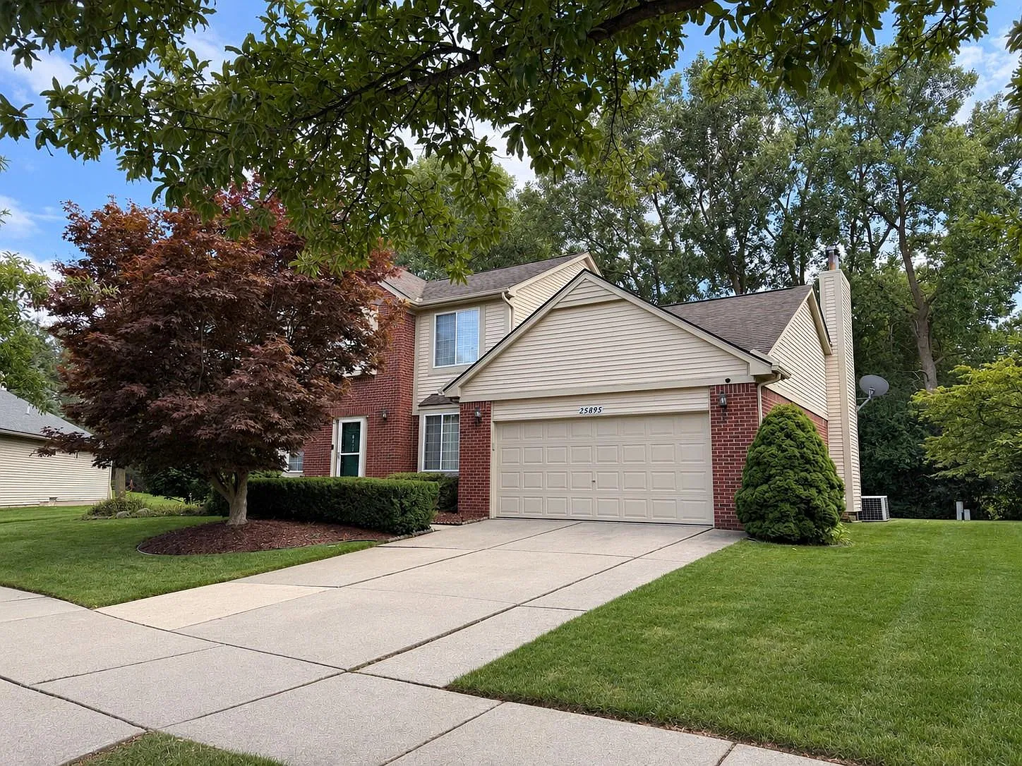4 bed, 2.5 bath, 2167 sqft, $3,100 — Photo 1