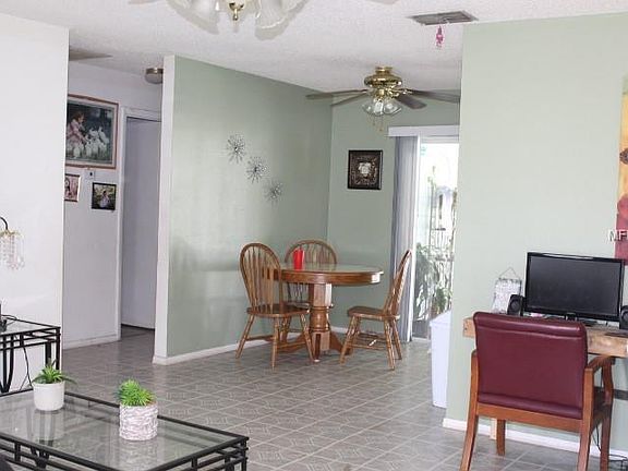 3rd image of 1145 Watersedge Dr