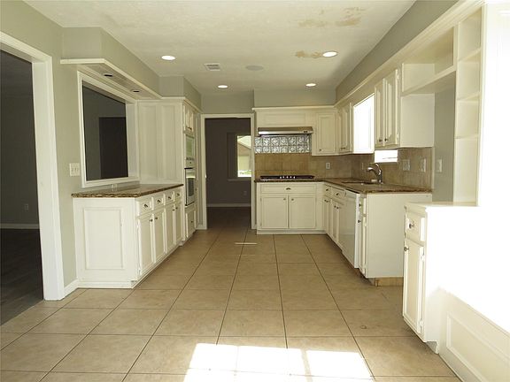 4th image of 18703 Shay Ln