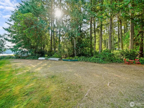 11124 Cole Place, Anderson Island, WA 98303