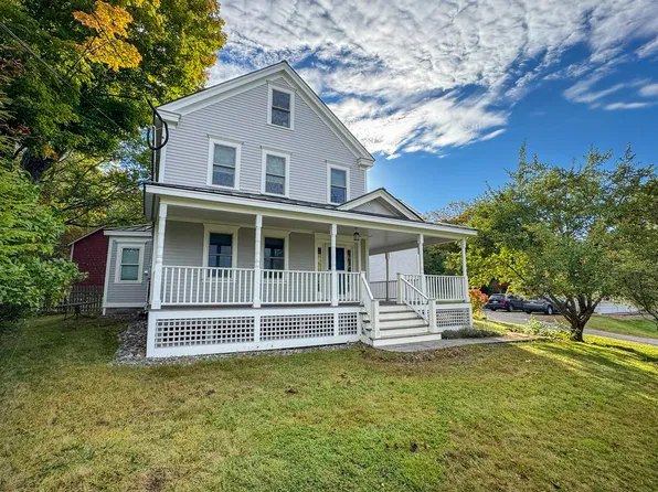 16 Bartlett Street, Machias, ME 04654
