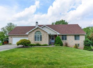 1364 Spitler Park Dr, Mount Zion, IL 62549