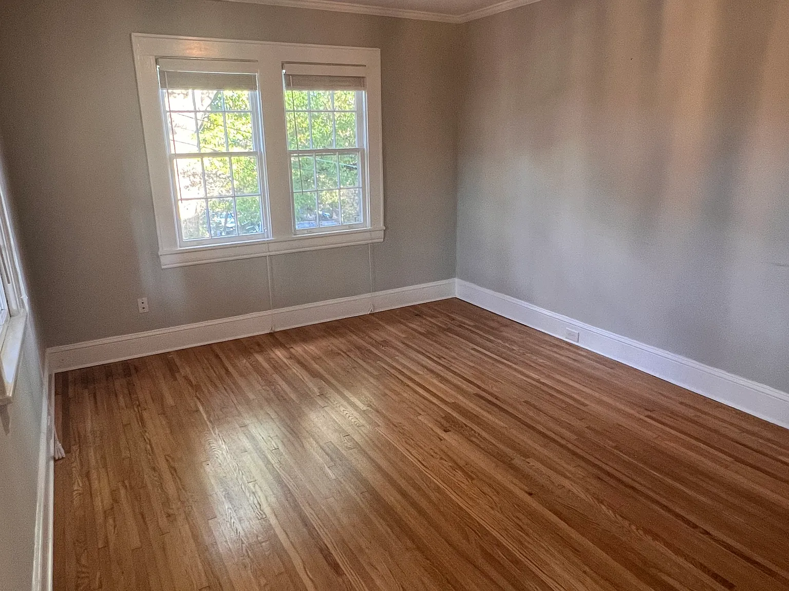 2 bed, 850 sqft, $2,200 — Photo 3