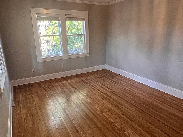 124 N Laurel Ave #3 — Photo 5