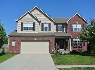18725 Mill Grove Dr, Noblesville, IN 46062