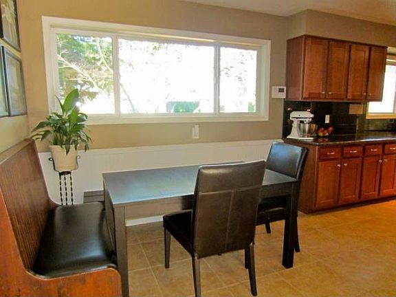 Kitchen & Nook