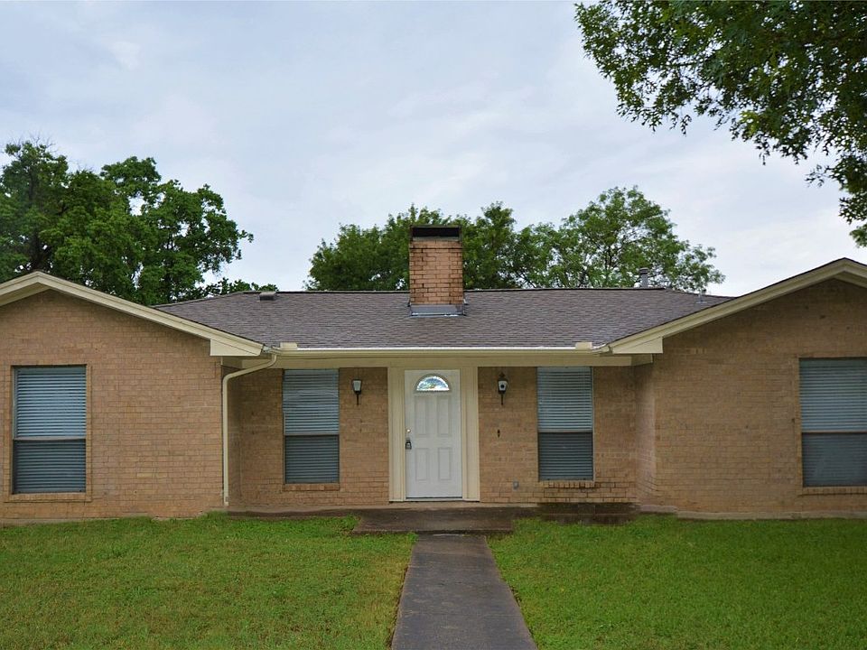 1002 Canadian Cir, Grand Prairie, TX 75050 Zillow